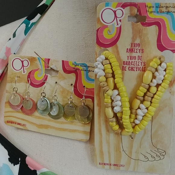 NWT OP Trio of Anklets and Trio of Shell Earrings Boho - Picture 3 of 6